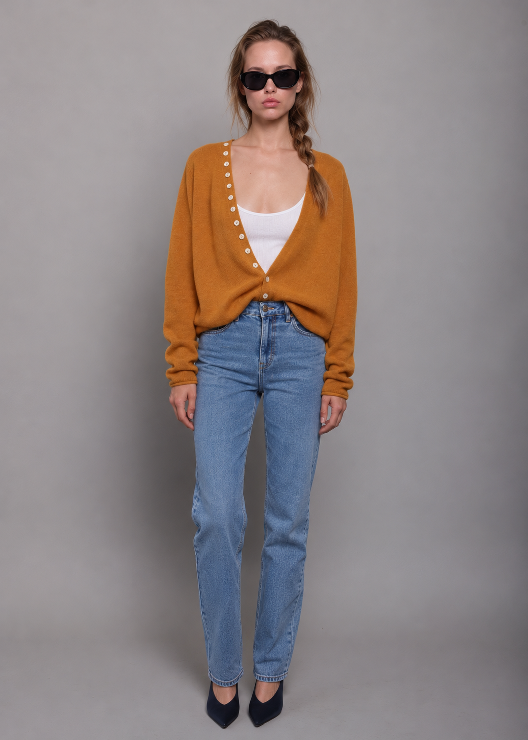 AVERY CASHMERE SWEATER