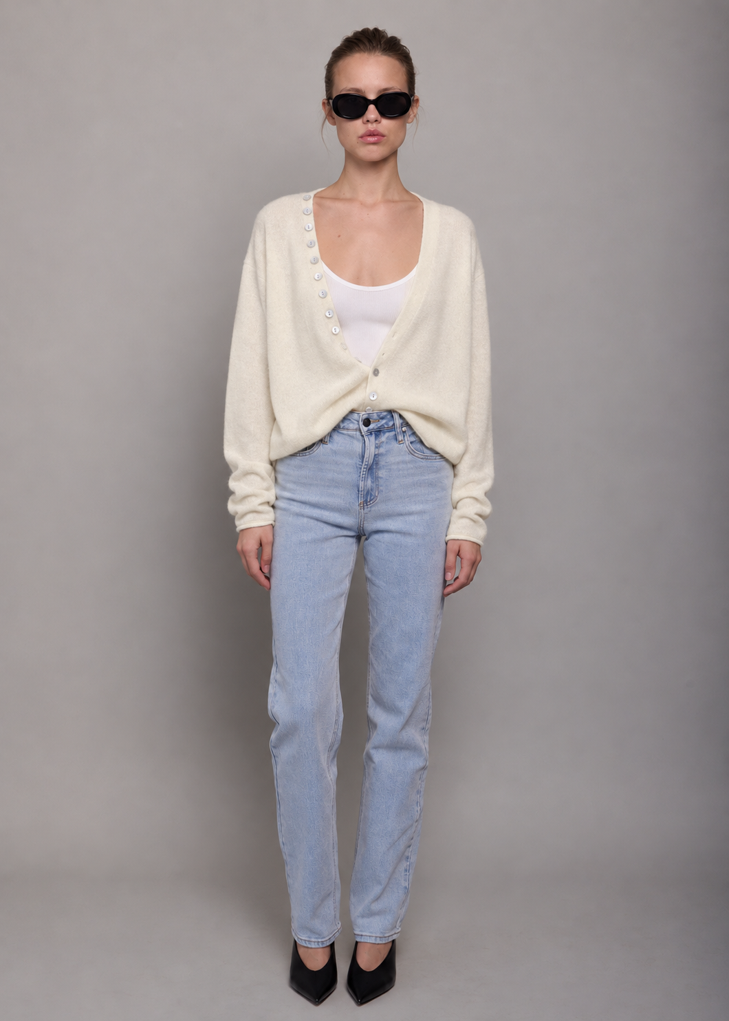 AVERY CASHMERE SWEATER