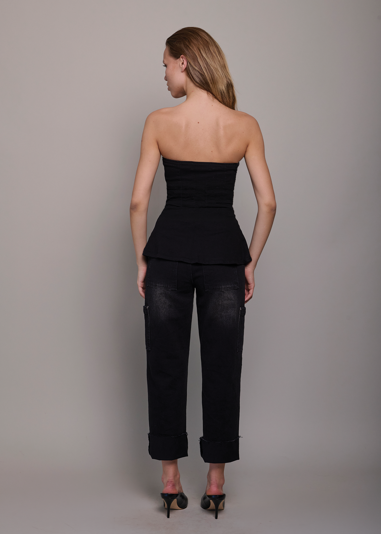 HANNAH CAPRI