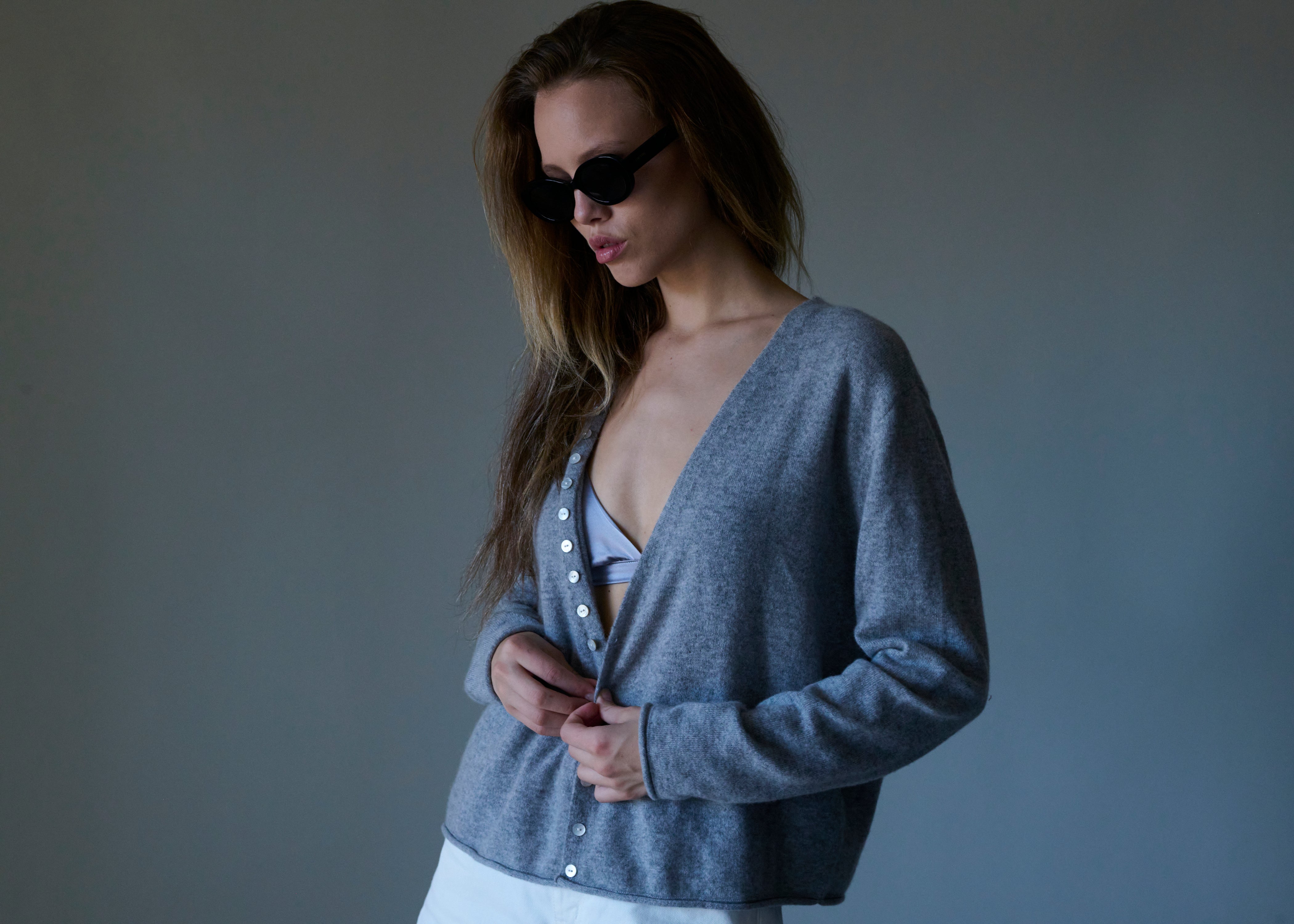 AVERY CASHMERE SWEATER