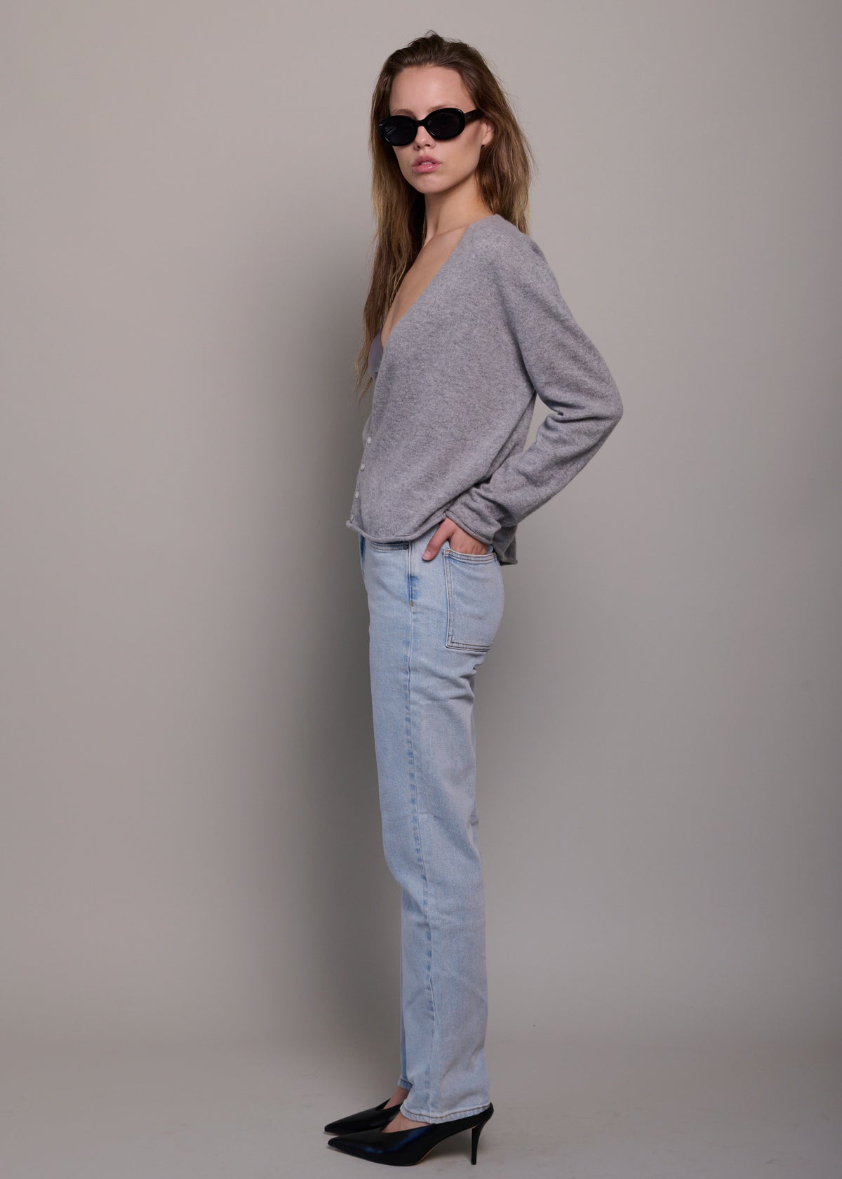 AVERY CASHMERE SWEATER